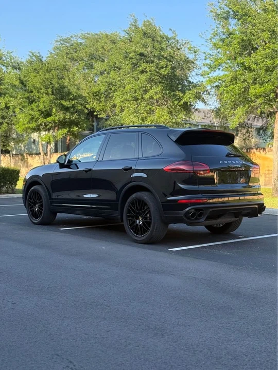 2018 Porsche 958 Cayenne S - Image 15 of 15