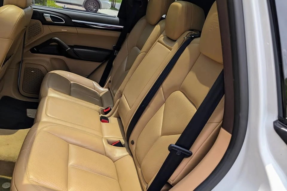 2018 Porsche 958 Cayenne S - Image 11 of 17