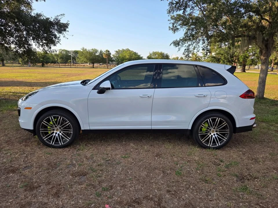 2018 Porsche 958 Cayenne S - Image 6 of 17