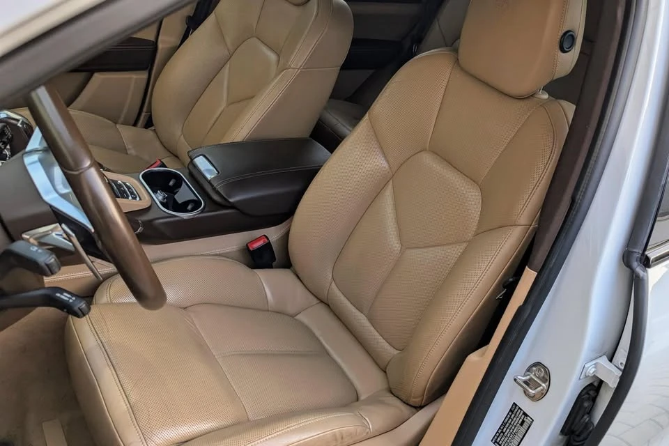 2018 Porsche 958 Cayenne S - Image 13 of 17