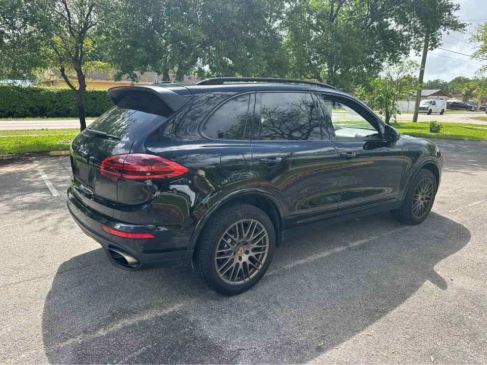 2018 Porsche 958 Cayenne - Image 5 of 15