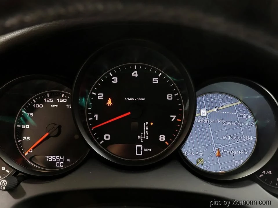 2018 Porsche 958 Cayenne - Image 16 of 19