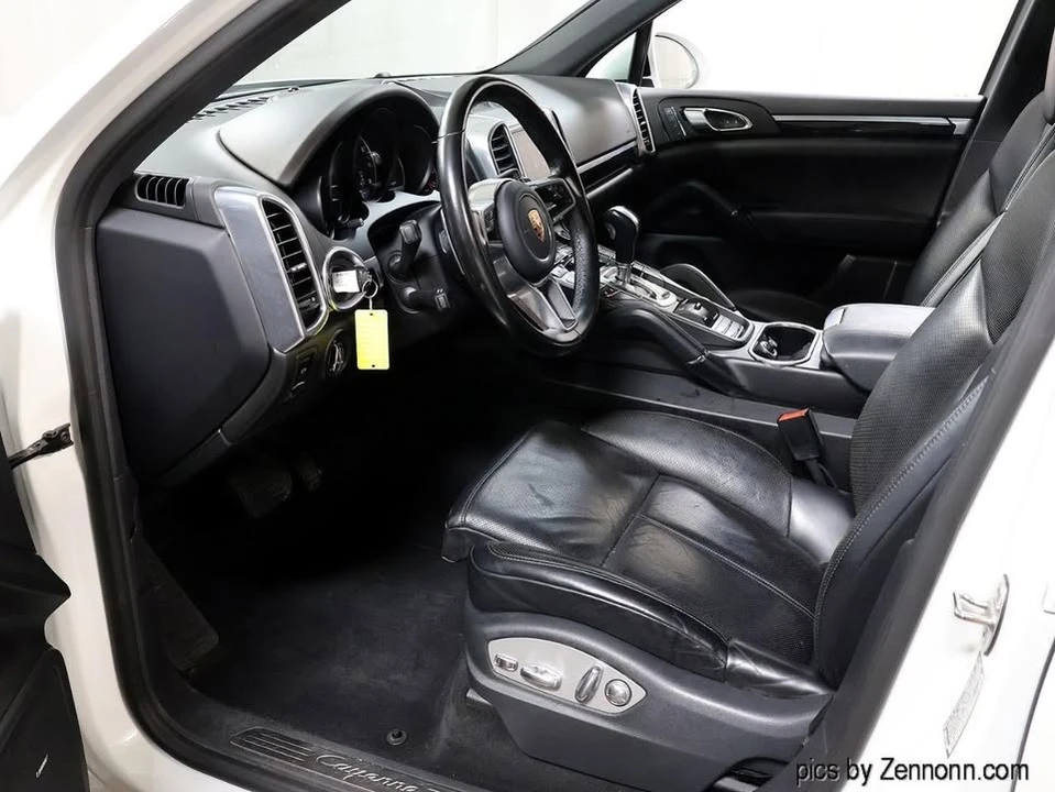 2018 Porsche 958 Cayenne - Image 11 of 19