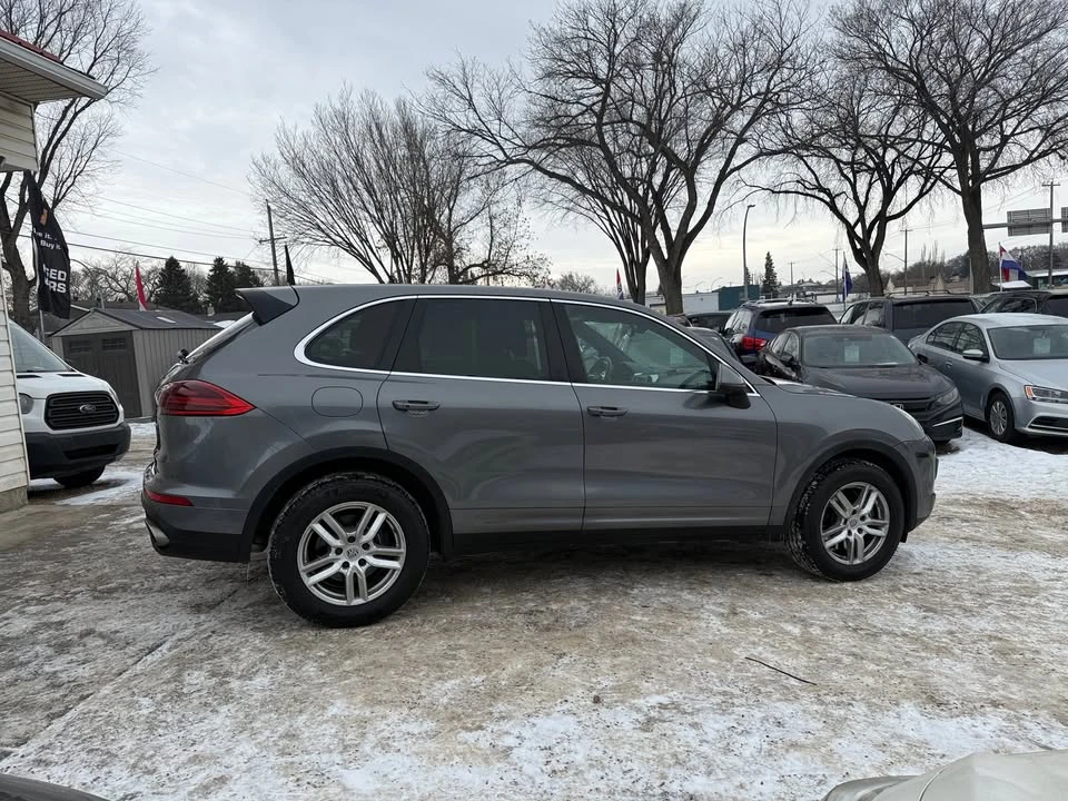 2018 Porsche 958 Cayenne - Image 8 of 20
