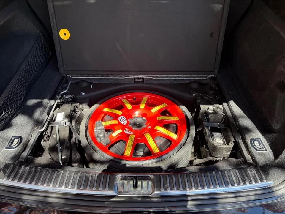 2018 Porsche 958 Cayenne S - Image 16 of 20