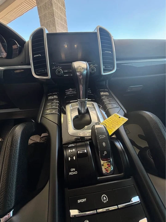 2018 Porsche 958 Cayenne - Image 6 of 8