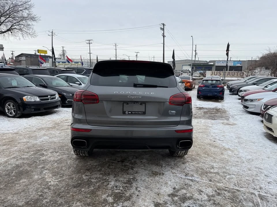 2018 Porsche 958 Cayenne - Image 6 of 20