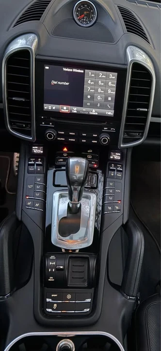 2018 Porsche 958 Cayenne S - Image 10 of 20