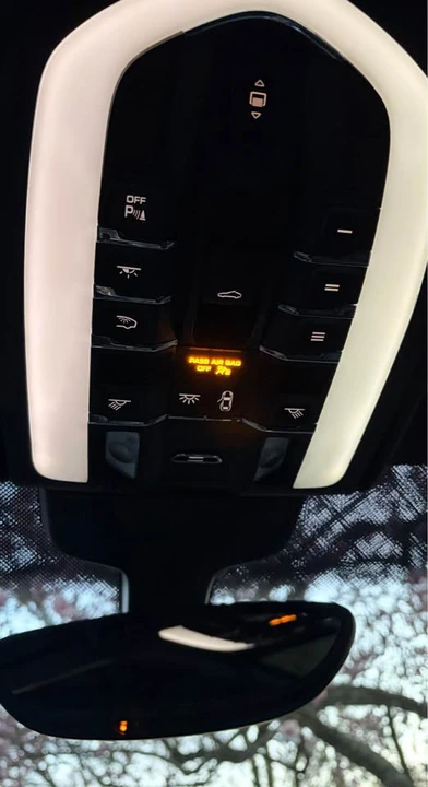 2018 Porsche 958 Cayenne S - Image 11 of 20