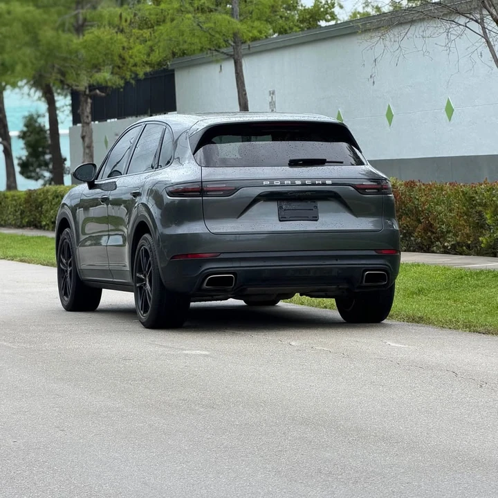 2018 Porsche 958 Cayenne - Image 6 of 18