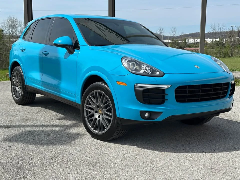2018 Porsche 958 Cayenne - Image 2 of 11