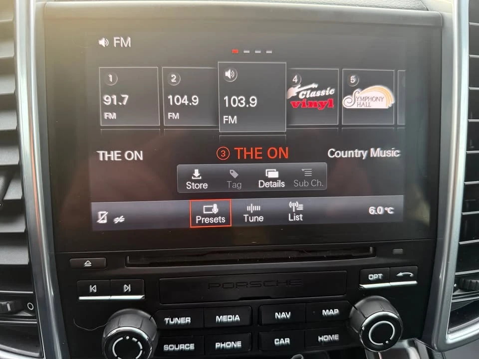 2018 Porsche 958 Cayenne - Image 16 of 20
