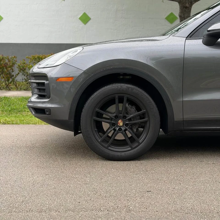 2018 Porsche 958 Cayenne - Image 8 of 18