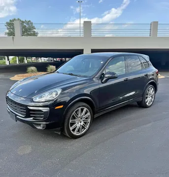 2018 Porsche Cayenne Platinum Edition