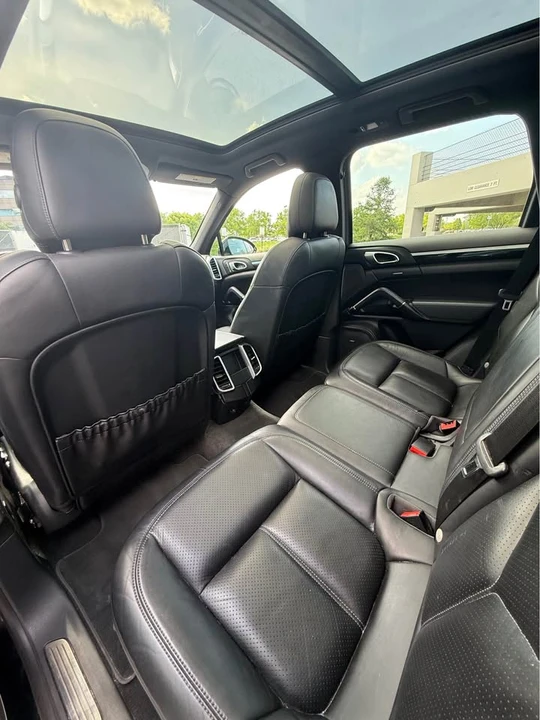 2018 Porsche 958 Cayenne - Image 9 of 11