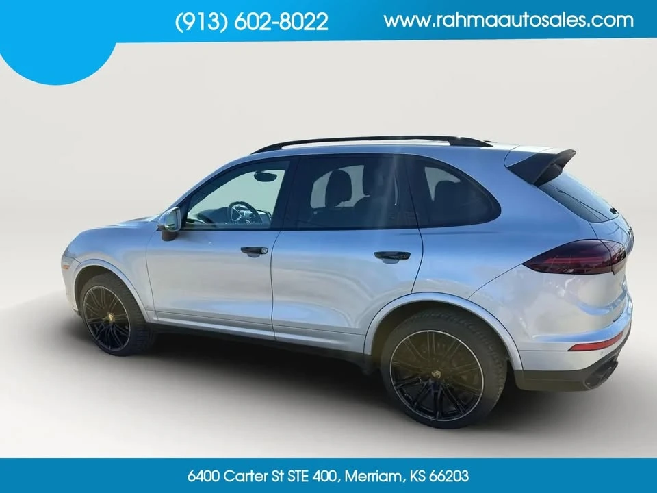 2018 Porsche 958 Cayenne - Image 3 of 20