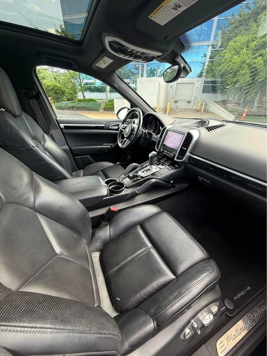 2018 Porsche 958 Cayenne - Image 7 of 11