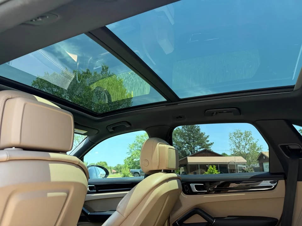 2018 Porsche 958 Cayenne - Image 3 of 18