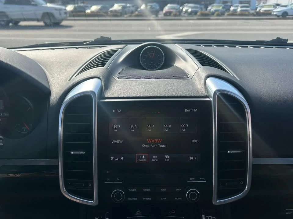 2018 Porsche 958 Cayenne - Image 11 of 20