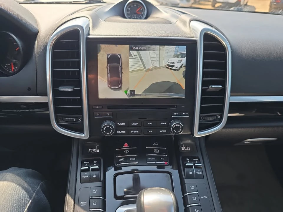 2018 Porsche 958 Cayenne - Image 17 of 20
