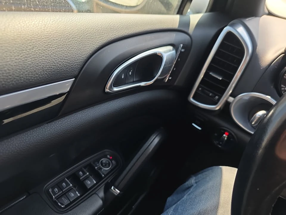 2018 Porsche 958 Cayenne - Image 19 of 20