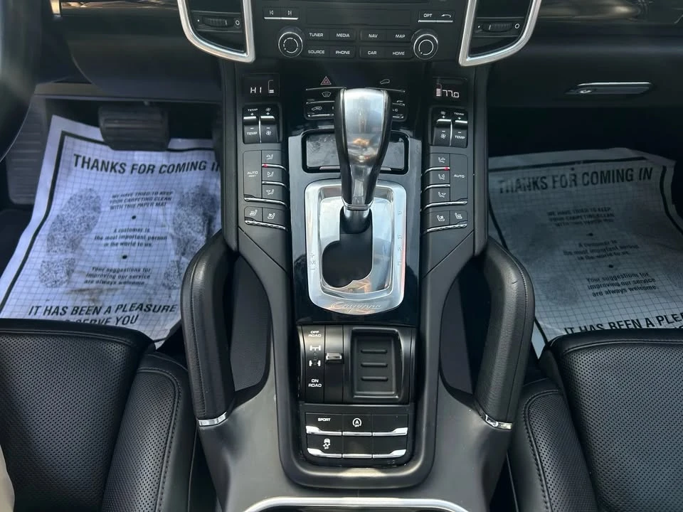 2018 Porsche 958 Cayenne - Image 13 of 20