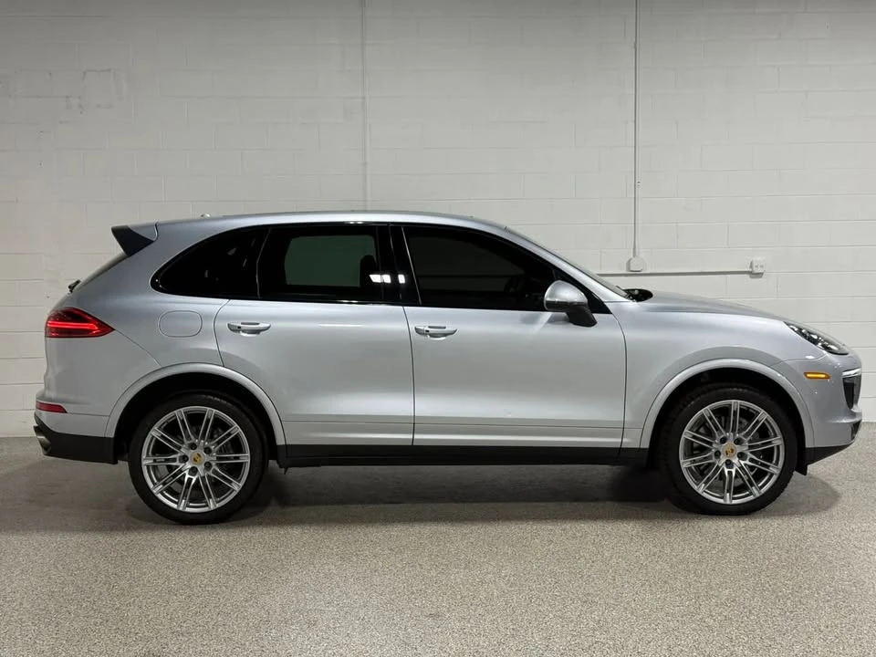 2018 Porsche 958 Cayenne - Image 2 of 20