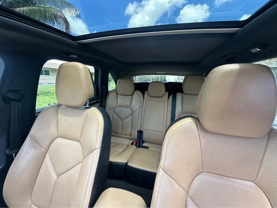 2018 Porsche 958 Cayenne - Image 13 of 15