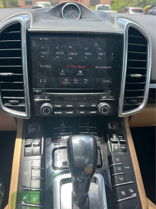 2018 Porsche 958 Cayenne - Image 14 of 15