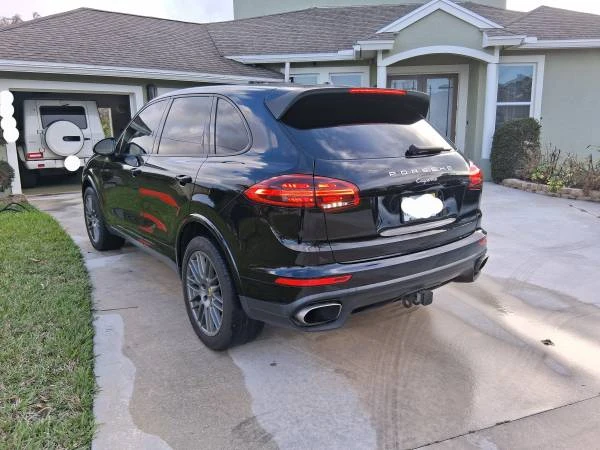 2018 Porsche 958 Cayenne - Image 7 of 10