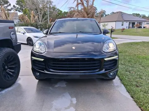 2018 Porsche Cayenne Platinum Edition