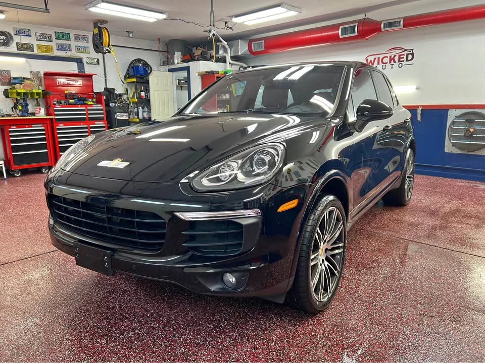 2018 Porsche 958 Cayenne - Image 1 of 12
