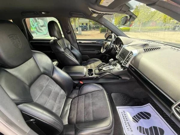 2018 Porsche 9Y0/9Y3 Cayenne - Image 13 of 14