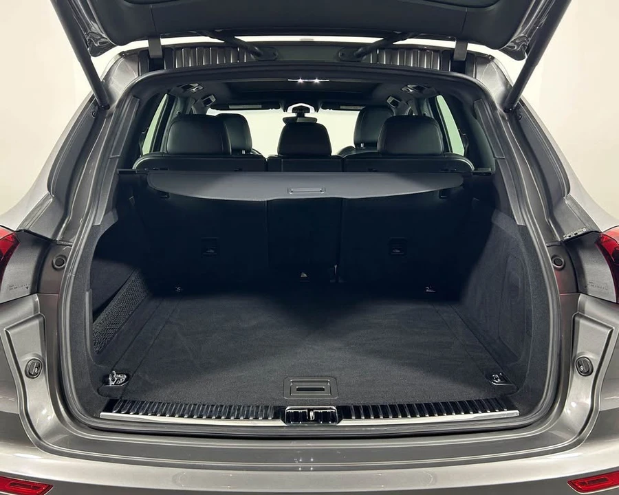 2018 Porsche 958 Cayenne - Image 11 of 13