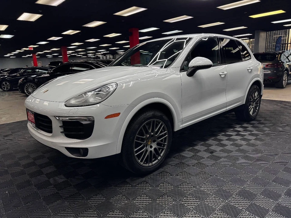 2018 Porsche 958 Cayenne - Image 7 of 12