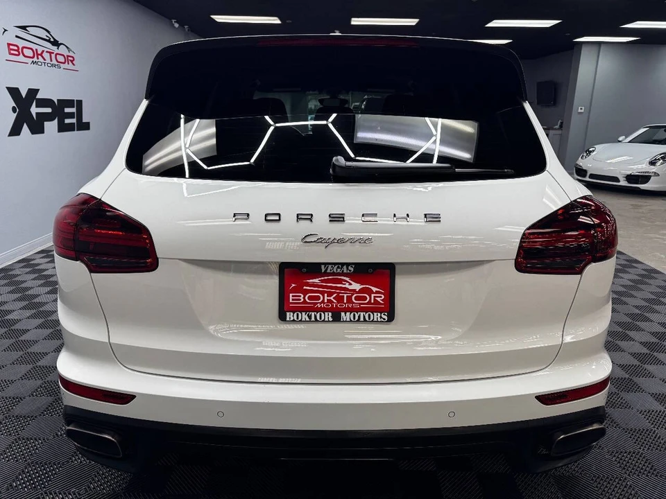 2018 Porsche 9Y0/9Y3 Cayenne - Image 11 of 12