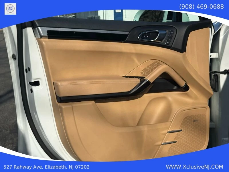 2018 Porsche 9Y0/9Y3 Cayenne - Image 6 of 12