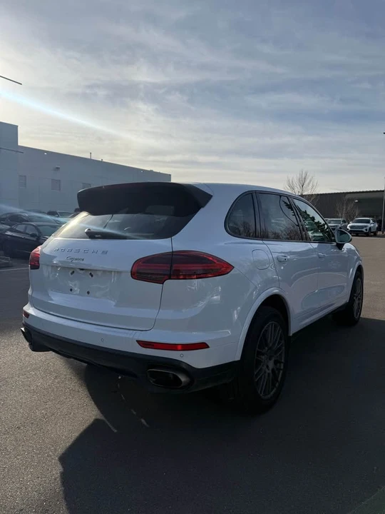 2018 Porsche 958 Cayenne - Image 3 of 14