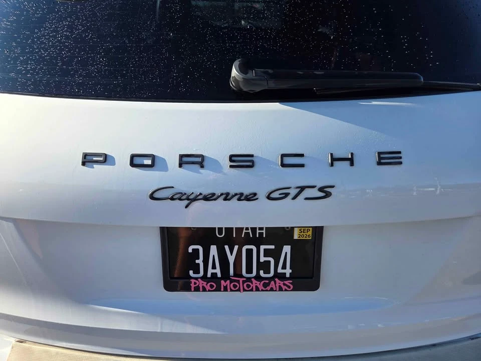 2018 Porsche 958 Cayenne - Image 9 of 20