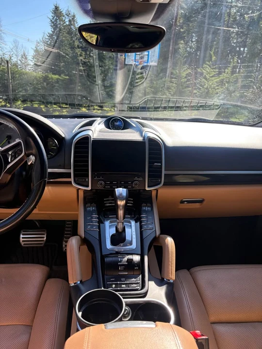 2018 Porsche 958 Cayenne - Image 6 of 9