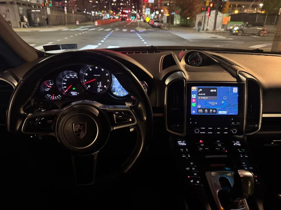 2018 Porsche 958 Cayenne - Image 2 of 8