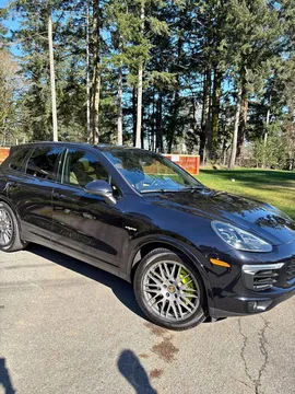 2018 Porsche Cayenne E-Hybrid Platinum Edition