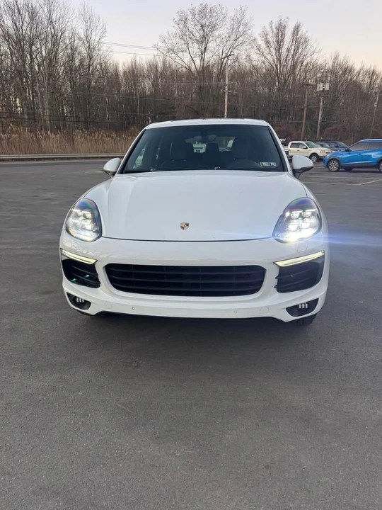 2018 Porsche 958 Cayenne - Image 4 of 8