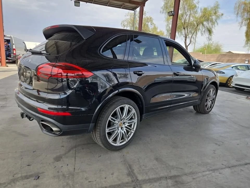 2018 Porsche 958 Cayenne - Image 4 of 13