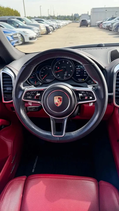 2018 Porsche 958 Cayenne - Image 12 of 17
