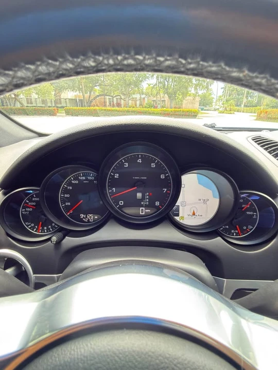 2018 Porsche 958 Cayenne - Image 11 of 17