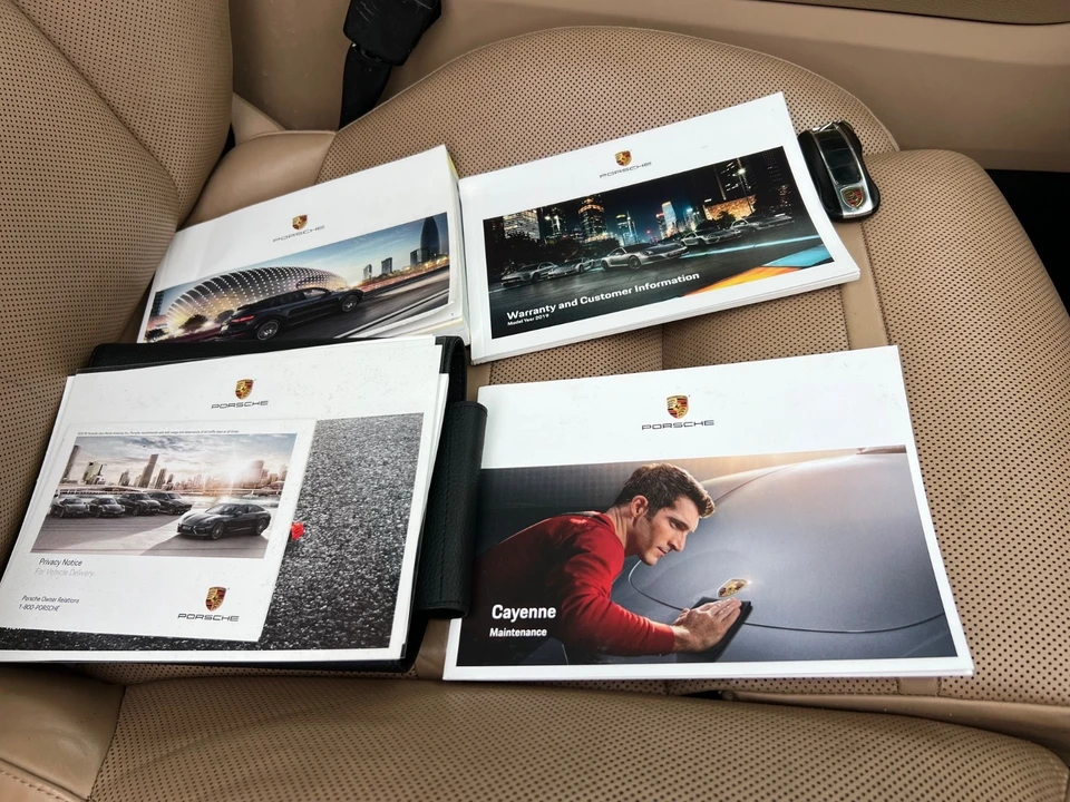 2018 Porsche 958 Cayenne - Image 12 of 21