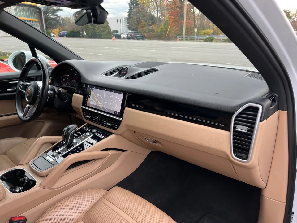 2018 Porsche 958 Cayenne - Image 13 of 21