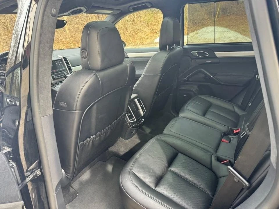 2018 Porsche 958 Cayenne GTS - Image 18 of 18