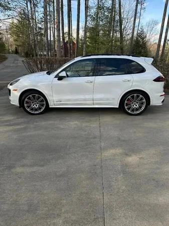 2018 Porsche 958 Cayenne GTS - Image 6 of 12